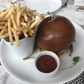 Fig & Olive - French Near Me - Houston, Texas