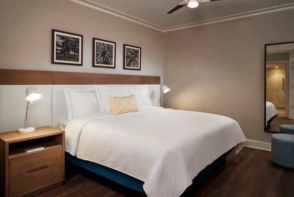 Hilton Grand Vacations Club Ocean Enclave Myrtle Beach by null