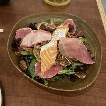 Manhatto - Sashimi Asian Pear Salad - Japanese Near Me - New York, New York