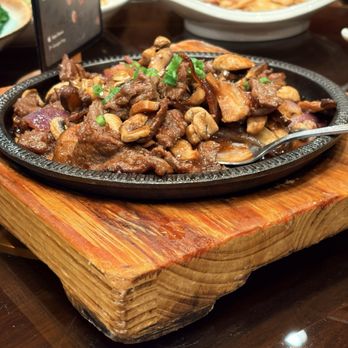 Spicy J's - Szechuan Near Me - Fresno, California