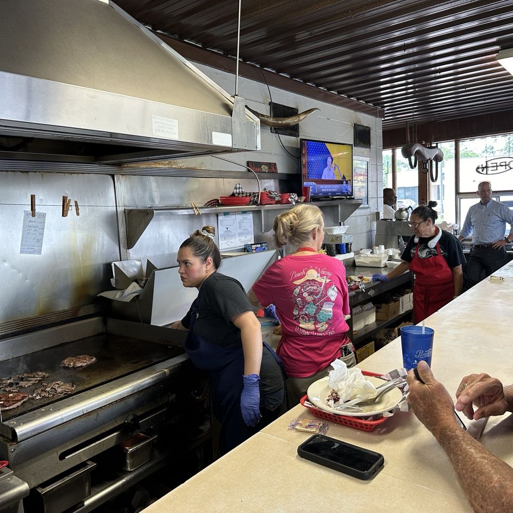 Roshell's Cafe & Deli - Watching the cooking happen. - Cafes Near Me - Mobile, Alabama Roshell's Cafe & Deli - Watching the cooking happen. - Cafes Near Me - Mobile, Alabama