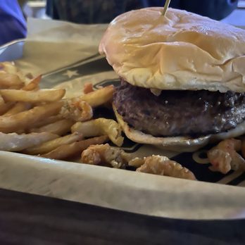 Neches River Wheelhouse - Bayou burger - Seafood Near Me - Port Neches, Texas
