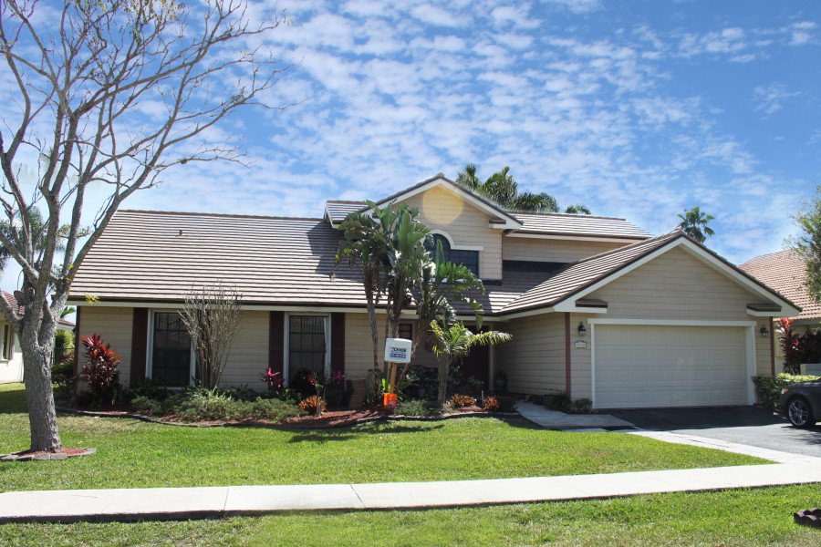 Slide of Chase Roofing