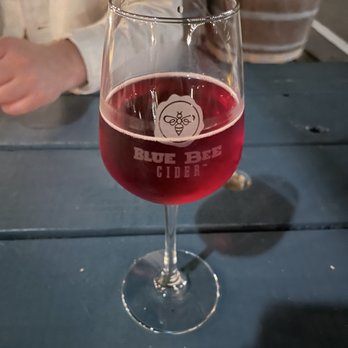Blue Bee Cider - Berry cider - Breweries Near Me - Richmond, Virginia