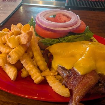 The Bird - Bacon cheeseburger - Chicken Wings Near Me - Dunwoody, Georgia The Bird - Bacon cheeseburger - Chicken Wings Near Me - Dunwoody, Georgia