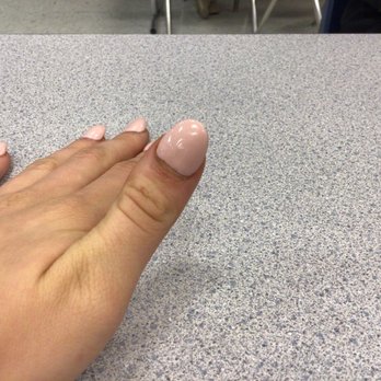 T-A Nails & spa - Doesn't even go to my cuticle. - Nail Salons Near Me - Effingham, Illinois