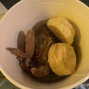 Breaker Breaker - Chicken bucket with biscuits - Seafood Near Me - Atlanta, Georgia Breaker Breaker - Chicken bucket with biscuits - Seafood Near Me - Atlanta, Georgia