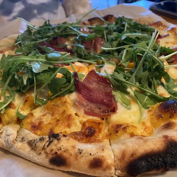 La Bicyclette - Butternut squash pizza - French Near Me - Carmel, California