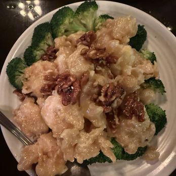 Xin Ding Dumpling House - Honey Walnut Shrimp - Dim Sum Near Me - Portland, Oregon Xin Ding Dumpling House - Honey Walnut Shrimp - Dim Sum Near Me - Portland, Oregon
