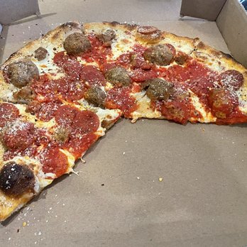 Grimaldi's Pizzeria - Leftovers - Created a parm-y crust - Pizza Near Me - Tampa, Florida Grimaldi's Pizzeria - Leftovers - Created a parm-y crust - Pizza Near Me - Tampa, Florida
