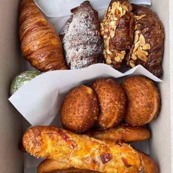 Fuji Bakery - Cheddar bread braid, beef curry puffs, almond croissants, apple pie croissant, croissant - Bakeries Near Me - Seattle, Washington