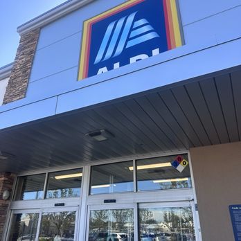 ALDI - Outside - Grocery Near Me - Covina, California ALDI - Outside - Grocery Near Me - Covina, California