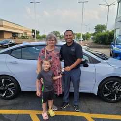 Thomas Nissan of Joliet - Another Jose B and happy customers