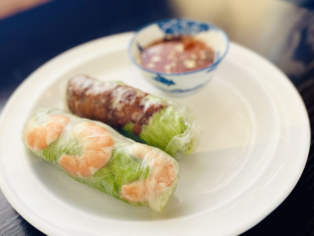 GINGER AND SPICE NOODLE & GRILL Updated October 2024 293 Photos & 409 Reviews 451 E