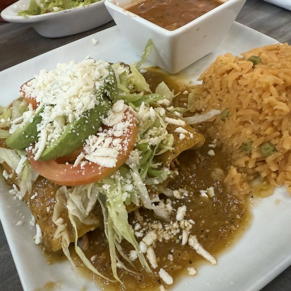 El Corral Restaurant - Enchiladas Verdes - Mexican Near Me - Copperas Cove, Texas El Corral Restaurant - Enchiladas Verdes - Mexican Near Me - Copperas Cove, Texas