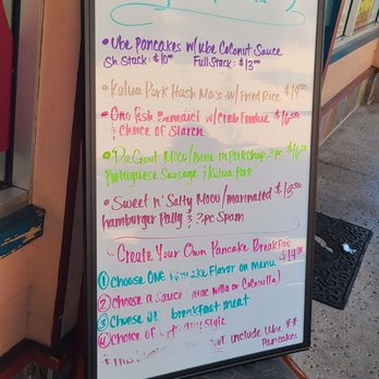 808 Grindz Cafe - Cafes Near Me - Lahaina, Hawaii