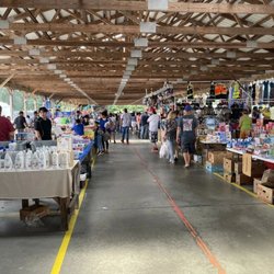 Henderson County Tailgate Market