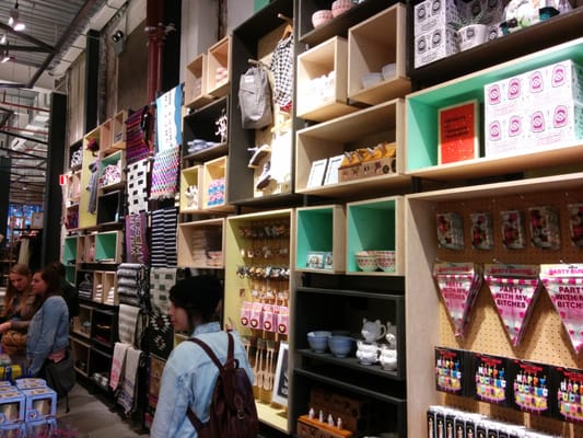 Urban Outfitters by null