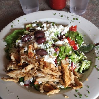 Mama Sita's Cafe - Greek salad with chicken - Cafes Near Me - Winlaw, British Columbia Mama Sita's Cafe - Greek salad with chicken - Cafes Near Me - Winlaw, British Columbia