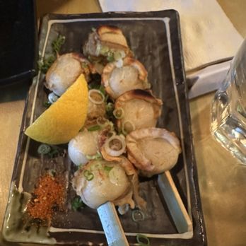 Izakaya Mayumi - Hotate kushi (scallop skewers) - Izakaya Near Me - San Francisco, California Izakaya Mayumi - Hotate kushi (scallop skewers) - Izakaya Near Me - San Francisco, California