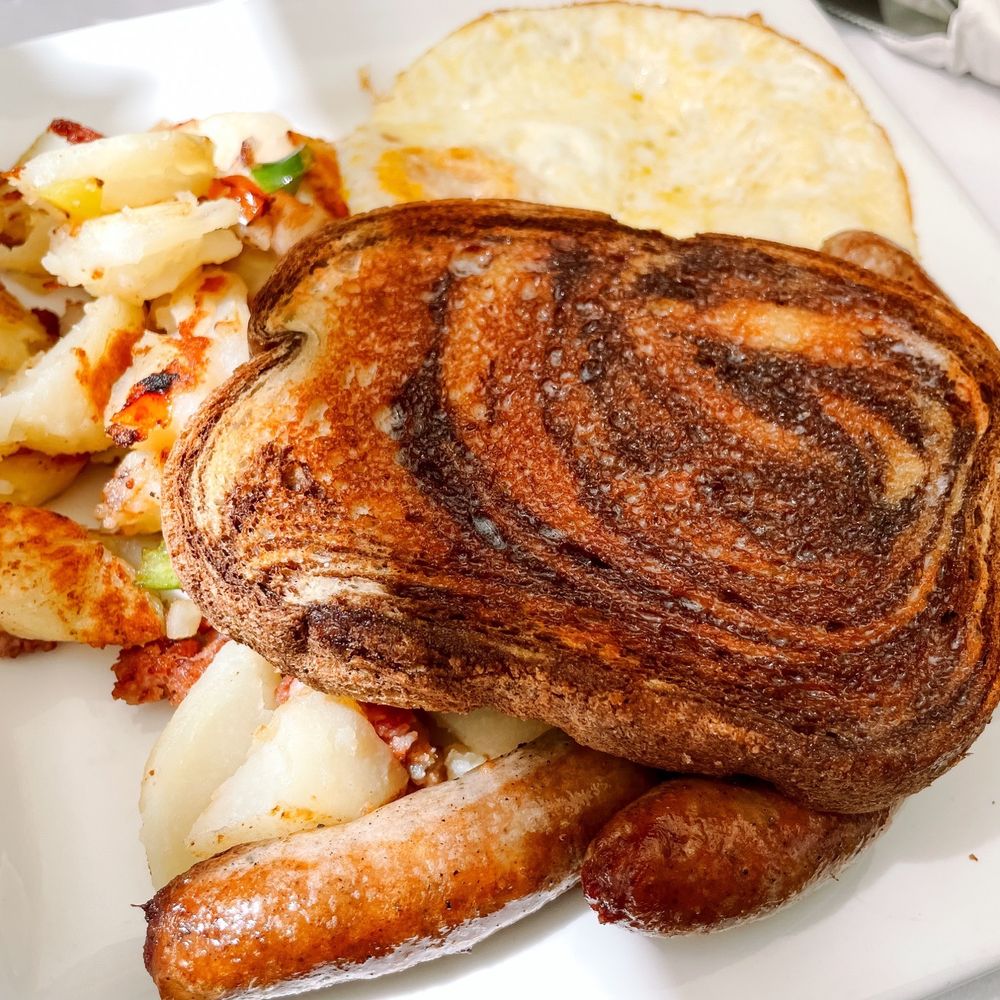 Das Cafe - German Sausage Breakfast - Cafes Near Me - Spring City, Utah Das Cafe - German Sausage Breakfast - Cafes Near Me - Spring City, Utah