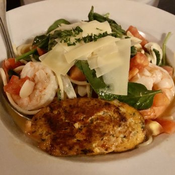 River City Grill - Gulf Shrimp & Seafood Sausage Scampi - American Near Me - Punta Gorda, Florida
