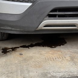 Oil is leaking. Oil is leaking.