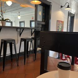 Shea Station - Small upper level with one table and counter seats