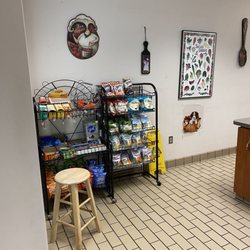 Dominick's Deli