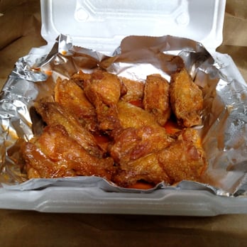 Big Z Pizza - Hot wings - perfect - Pizza Near Me - Newark, Delaware