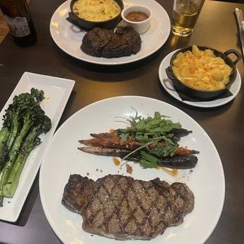 Cask & Cleaver Steakhouse - Bars Near Me - Mount Vernon, Washington