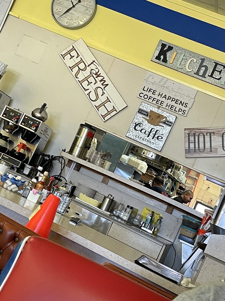 Karen's Kitchen 2