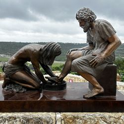 The Coming King Sculpture Prayer Garden