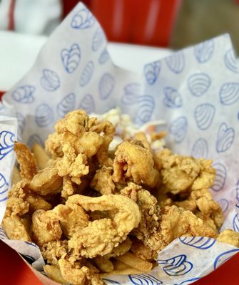 Bob's Clam Hut by null