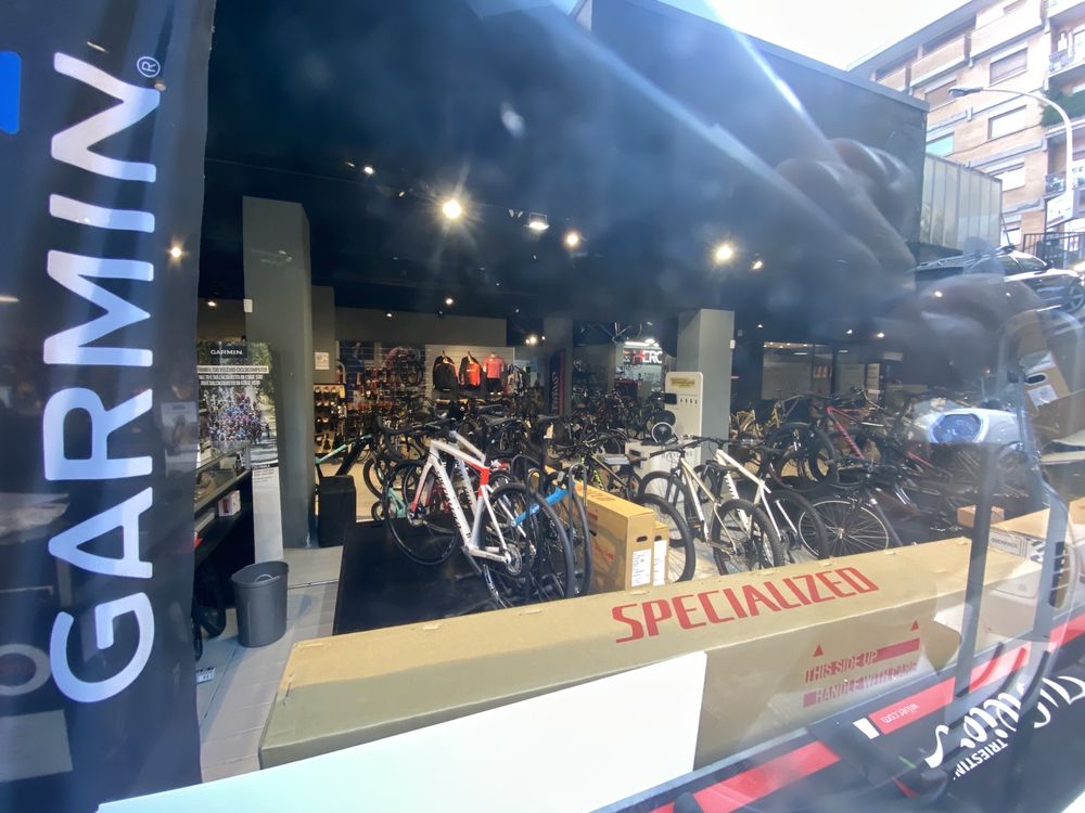 BALDUINA Viale delle Medaglie d'Oro 57, Roma, Italy Bike