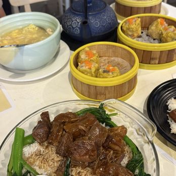 Sam Woo Cafe - Chicken and corn soup, green tea, pork dumplings, pork and shrimp shumai, chicken shumai and beef brisket over rice - Desserts Near Me - Artesia, California Sam Woo Cafe - Chicken and corn soup, green tea, pork dumplings, pork and shrimp shumai, chicken shumai and beef brisket over rice - Desserts Near Me - Artesia, California