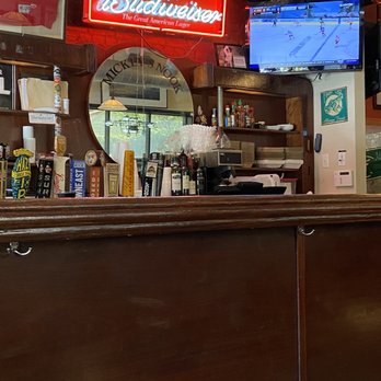 Casper's and Runyon's Nook - Dive Bars Near Me - Saint Paul, Minnesota