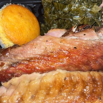 Sunday's Eatery - Turkey wings with the yellow rice and collard greens - Southern Near Me - Fort Lauderdale, Florida Sunday's Eatery - Turkey wings with the yellow rice and collard greens - Southern Near Me - Fort Lauderdale, Florida