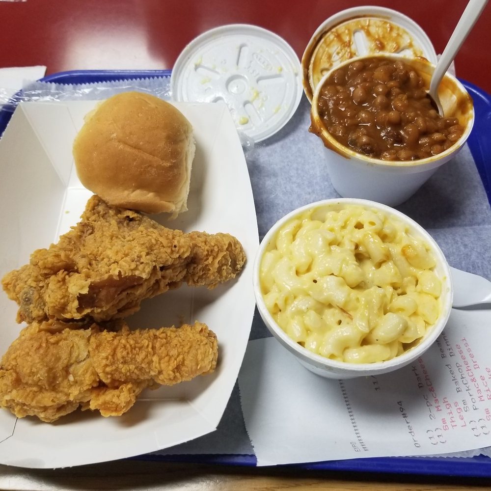 Linda's Chicken & Fish - 2 piece fried chicken w/ mac n cheese & baked beans - American Near Me - Denham Springs, Louisiana Linda's Chicken & Fish - 2 piece fried chicken w/ mac n cheese & baked beans - American Near Me - Denham Springs, Louisiana