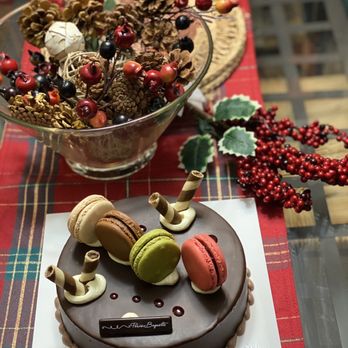 Paris Baguette - Happy birthday to me! Chocolate cake - Desserts Near Me - Mesa, Arizona Paris Baguette - Happy birthday to me! Chocolate cake - Desserts Near Me - Mesa, Arizona
