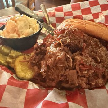 Famous Dave's Bar-B-Que - Barbeque Near Me - Reno, Nevada
