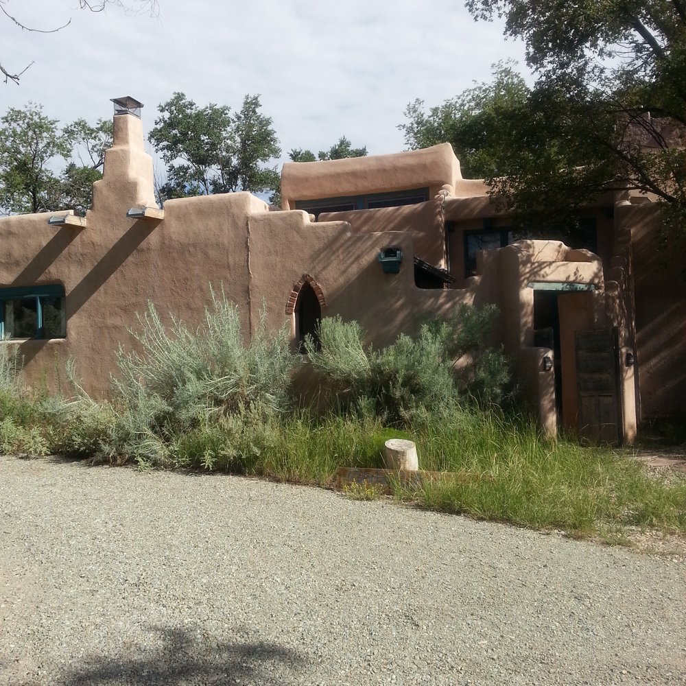 Rancho Gallina - Bed & Breakfast Near Me - Santa Fe, New Mexico Rancho Gallina - Bed & Breakfast Near Me - Santa Fe, New Mexico