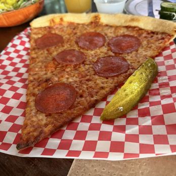 600 Degrees Pizzeria & Draft House - Pepperoni slice w pickle - Pizza Near Me - Georgetown, Texas 600 Degrees Pizzeria & Draft House - Pepperoni slice w pickle - Pizza Near Me - Georgetown, Texas