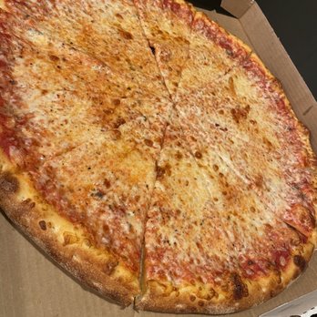 NY Giant Pizza - 20" cheese pizza - Pizza Near Me - San Diego, California NY Giant Pizza - 20" cheese pizza - Pizza Near Me - San Diego, California