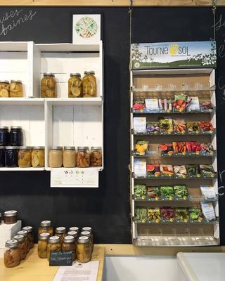 Santropol Roulant by null