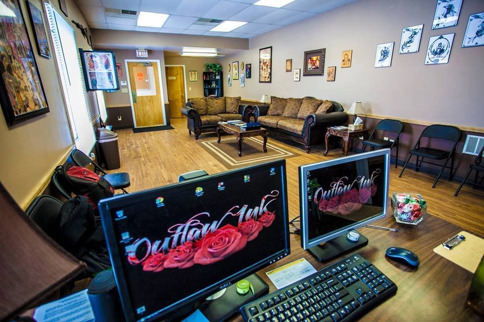 Outlaw Ink Custom Tattoos Logo
