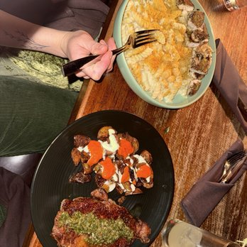 Williams & Graham - Ny Strip with papas / Mac n cheese with chicken - American Near Me - Denver, Colorado Williams & Graham - Ny Strip with papas / Mac n cheese with chicken - American Near Me - Denver, Colorado