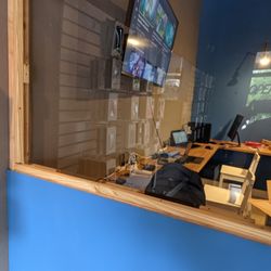 Bartlett Electronics - Work area