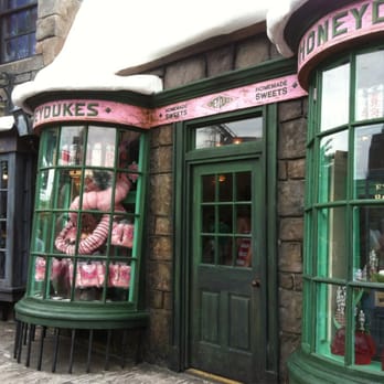 Hogwarts Express Hogsmeade Station - Sweet shop - Amusement Parks Near Me - Orlando, Florida Hogwarts Express Hogsmeade Station - Sweet shop - Amusement Parks Near Me - Orlando, Florida
