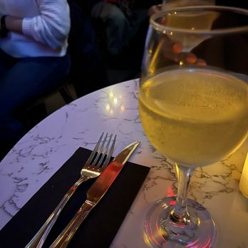 Elite Event at The Franklin 2025 - Wine - Yelp Events Near Me - Brooklyn, New York